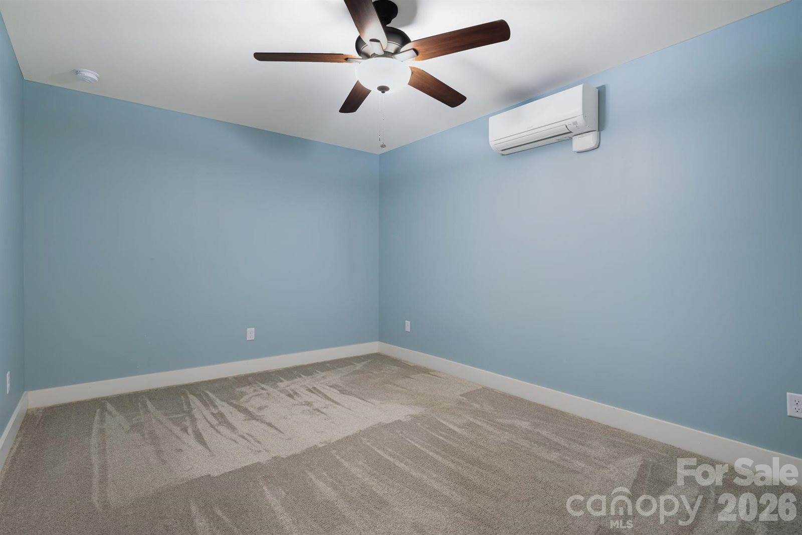 5 Magnolia Farms Drive, Asheville, NC 28806