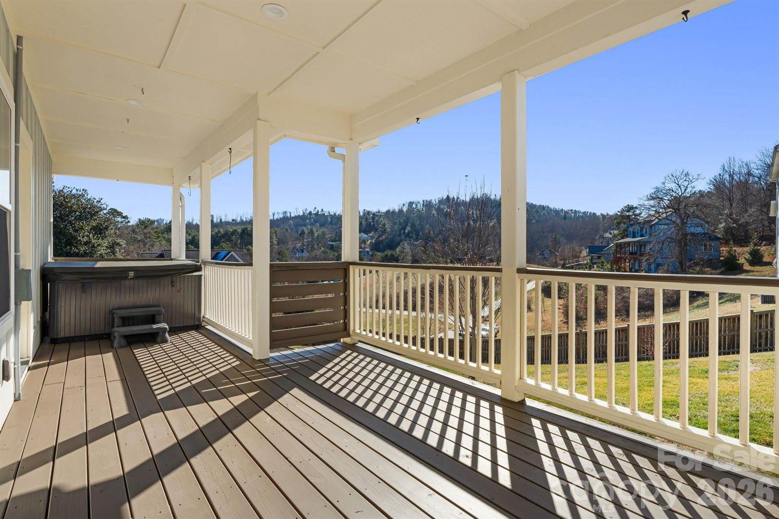 5 Magnolia Farms Drive, Asheville, NC 28806