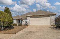 702 Greenbriar Drive, Northport, AL 35473