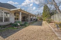 702 Greenbriar Drive, Northport, AL 35473
