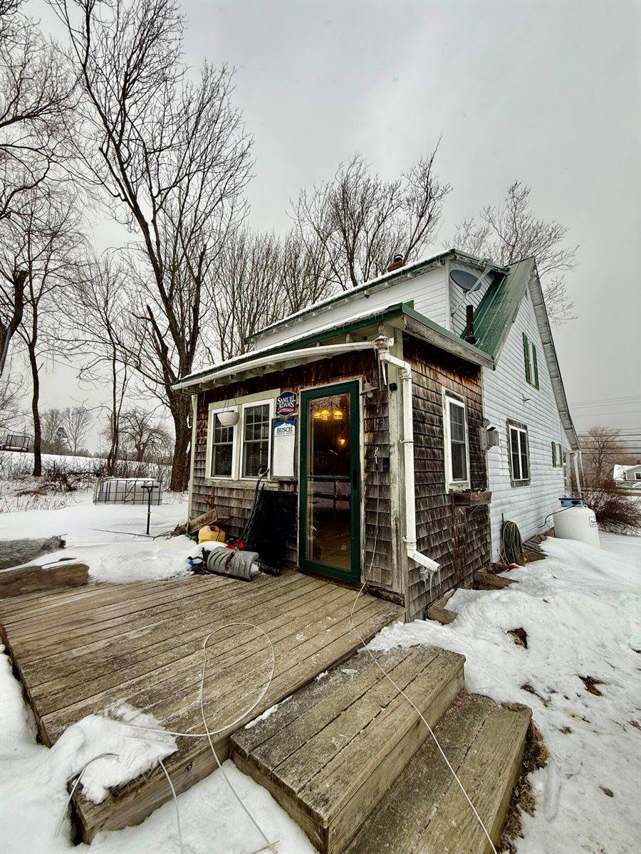 101 South River Road, Calais, ME 04619