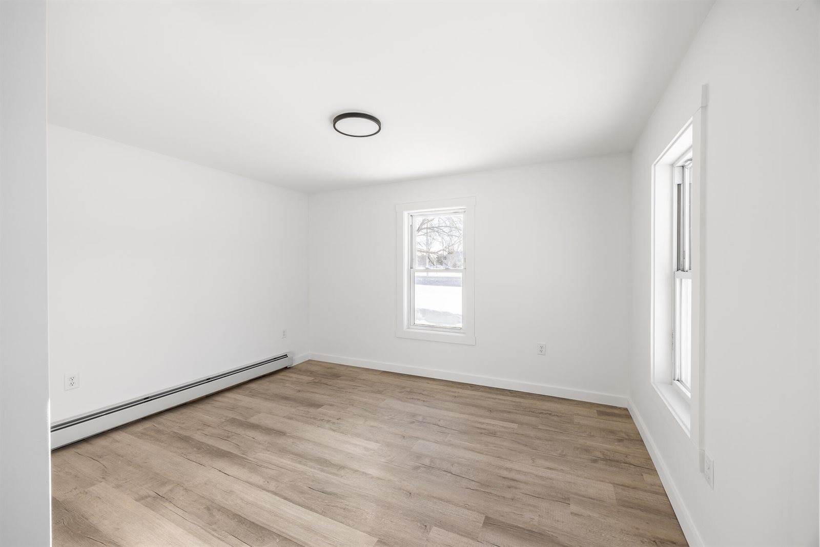 139 Billings Road, Hermon, ME 04401