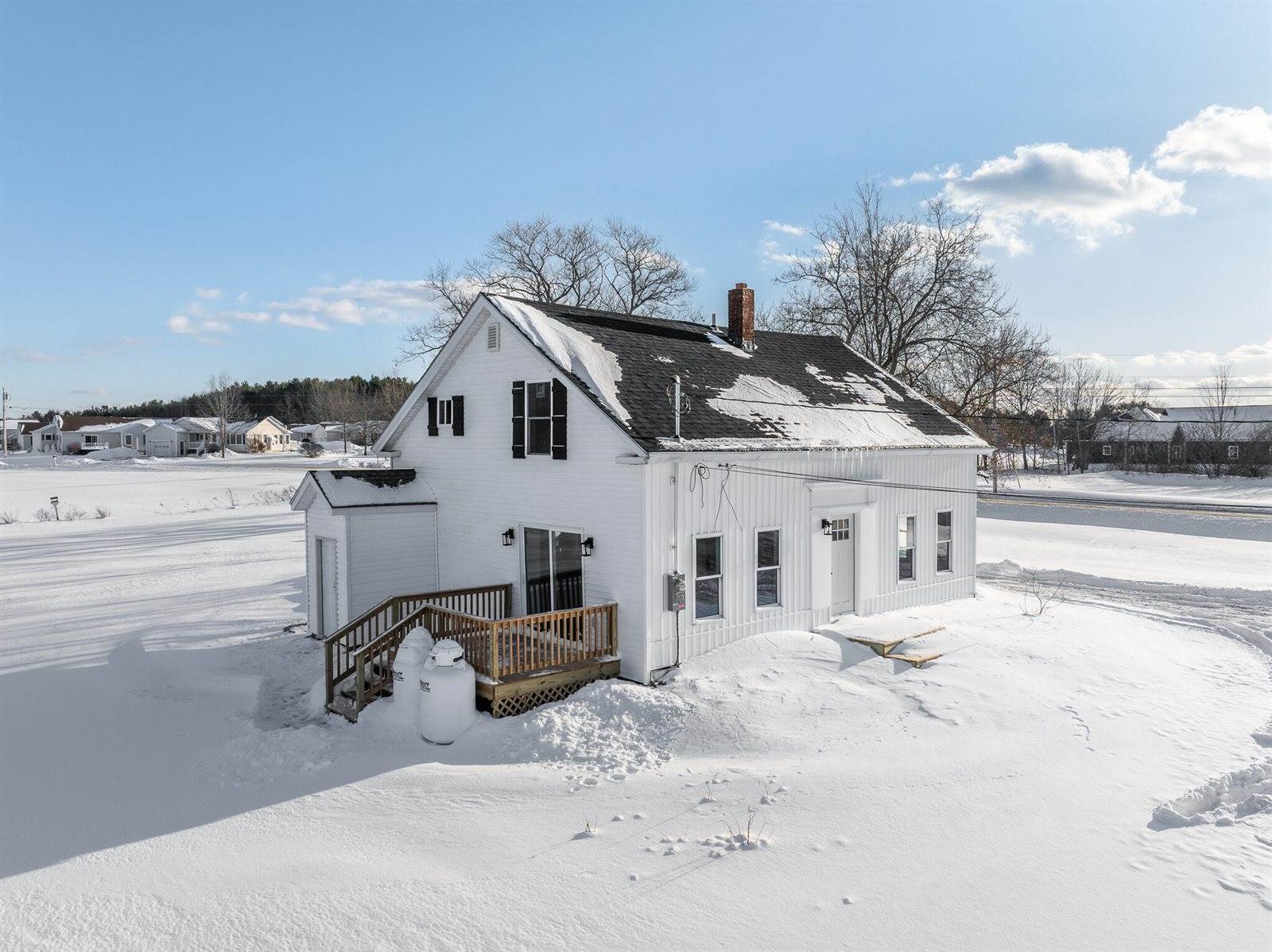 139 Billings Road, Hermon, ME 04401