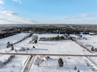 139 Billings Road, Hermon, ME 04401