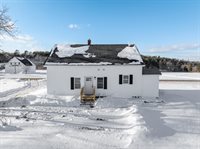 139 Billings Road, Hermon, ME 04401