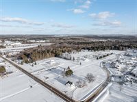 139 Billings Road, Hermon, ME 04401