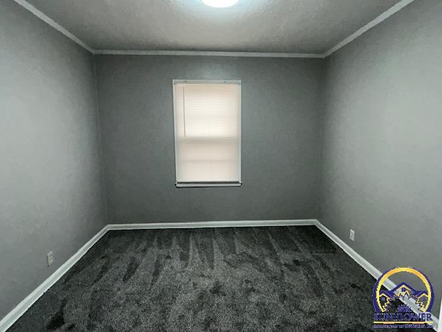 1725 SW Sims AVE, Topeka, KS 66604