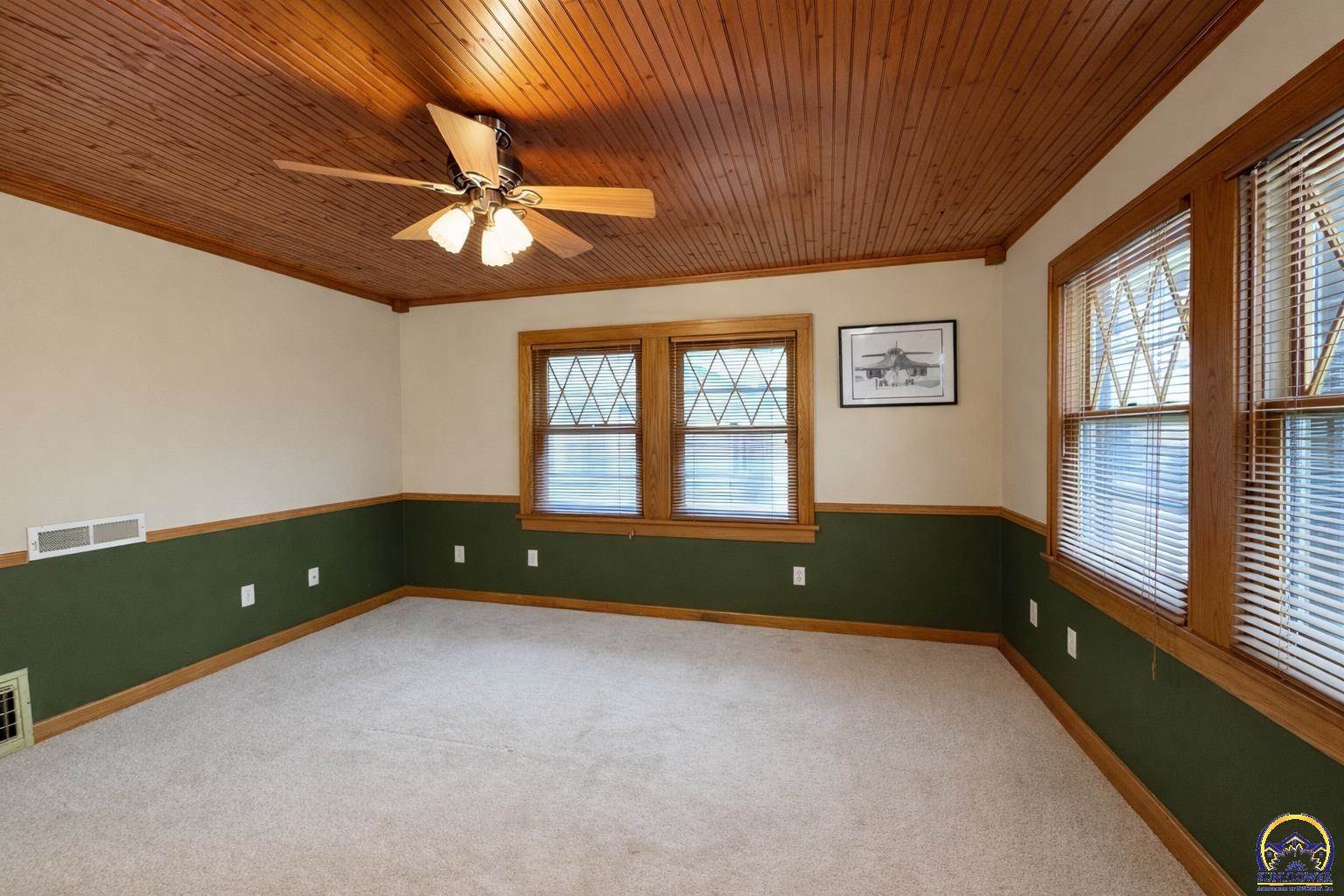 1318 SW Wayne AVE, Topeka, KS 66604