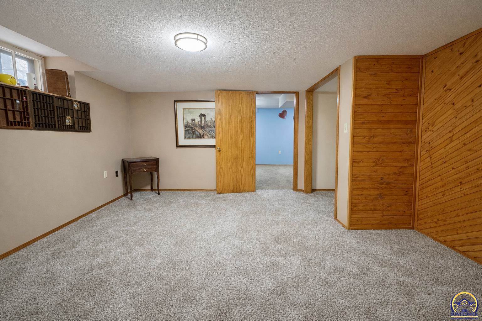 1318 SW Wayne AVE, Topeka, KS 66604