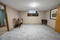 1318 SW Wayne AVE, Topeka, KS 66604