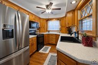 1318 SW Wayne AVE, Topeka, KS 66604