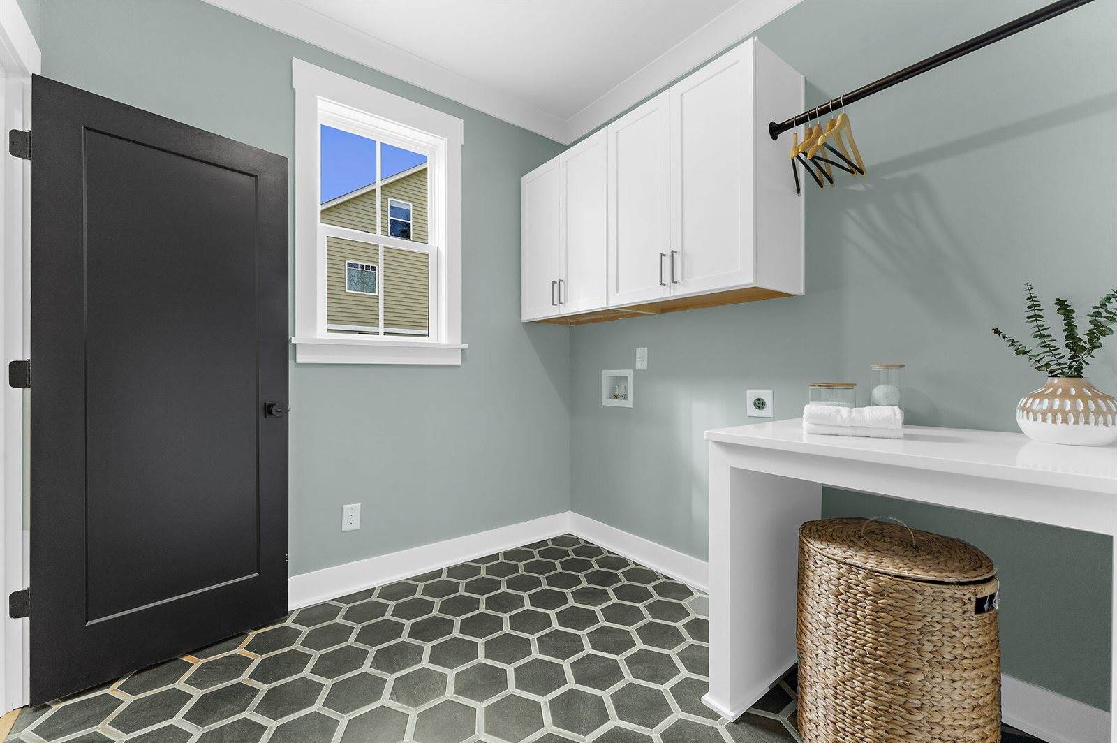 456 Waring Street, Summerville, SC 29483