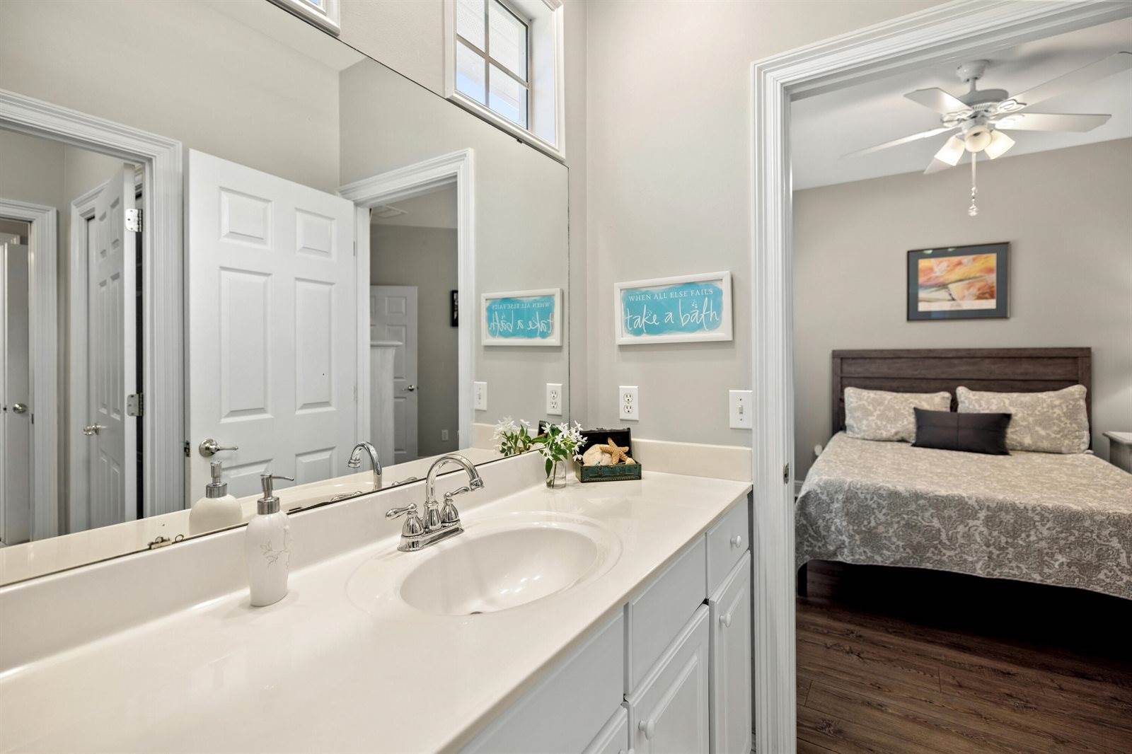 4317 American Poets Drive, Niceville, FL 32578