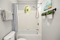 4317 American Poets Drive, Niceville, FL 32578