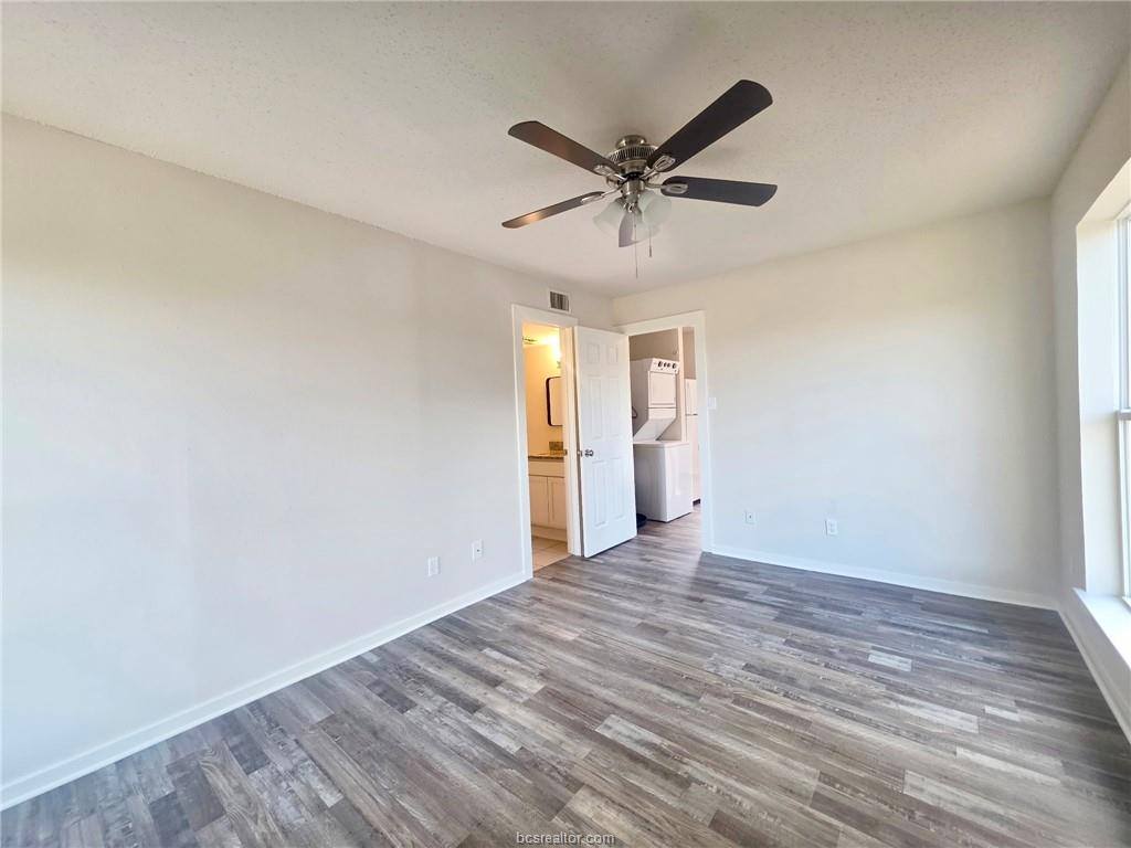 1020 Autumn Circle, College Station, TX 77840