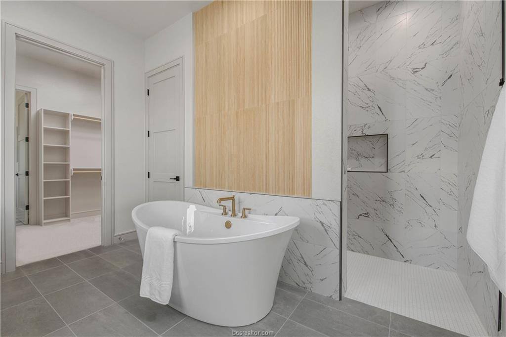 4901 Pearl River Ct. Court, College Station, TX 77845