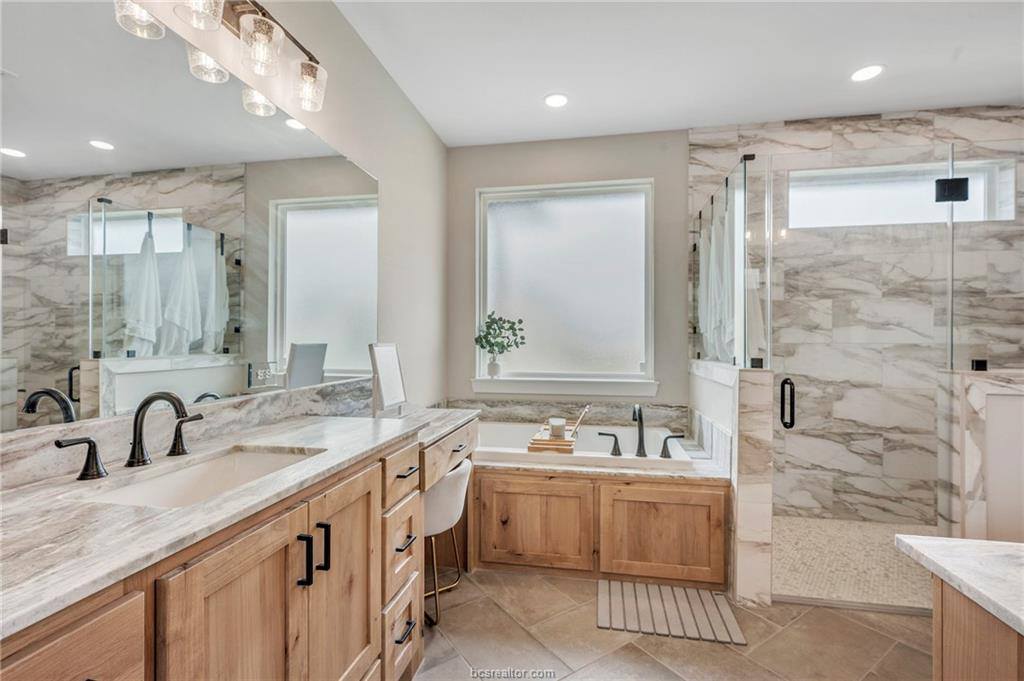 3032 Teller Dr. Drive, Bryan, TX 77808