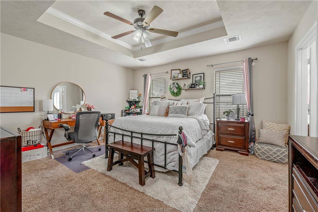 918 Dove Landing Drive, College Station, TX 77845