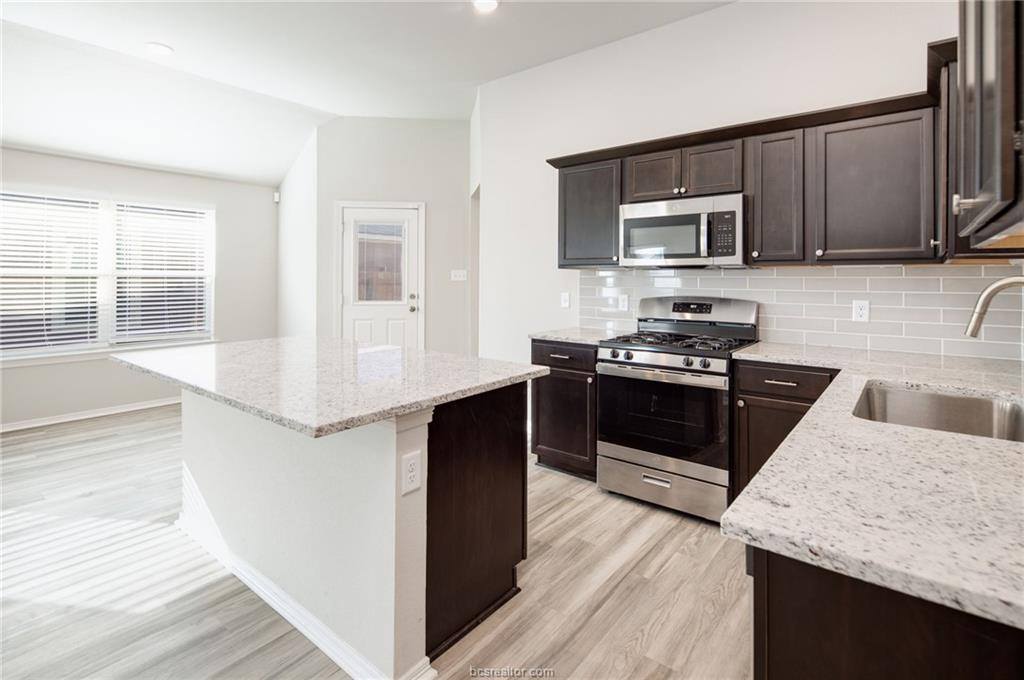 1203 High Street, Navasota, TX 77868