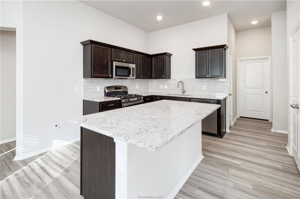 1203 High Street, Navasota, TX 77868