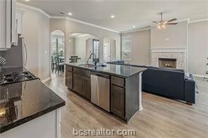 6210 Wilkesboro Drive, College Station, TX 77845
