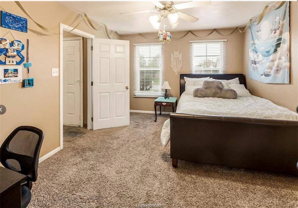 2443 Pintail Loop, College Station, TX 77845