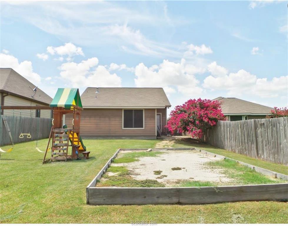 2711 Silver Oak Drive, College Station, TX 77845