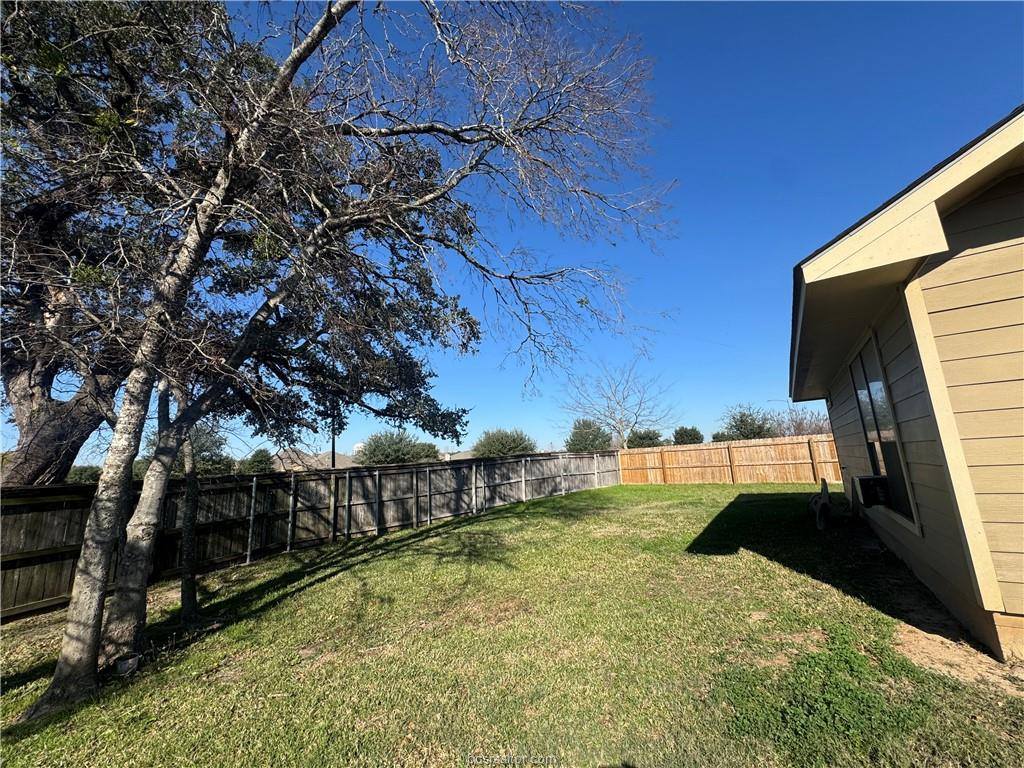 15518 Baker Meadow Loop, College Station, TX 77845