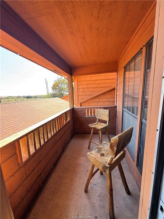 1305 West Villa Maria Road, #E104, Bryan, TX 77801