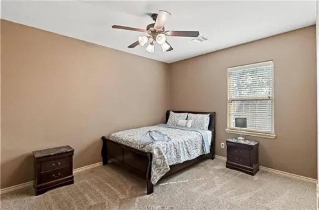 3021 Towers Parkway, College Station, TX 77845