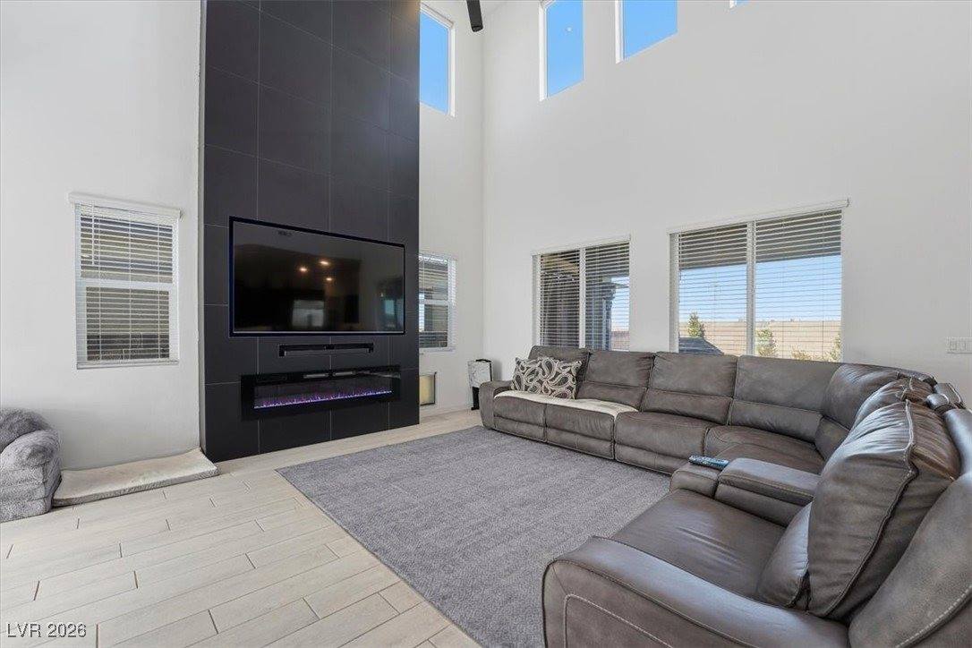 116 Barclay Heights Avenue, Henderson, NV 89015