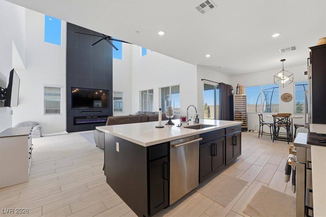 116 Barclay Heights Avenue, Henderson, NV 89015