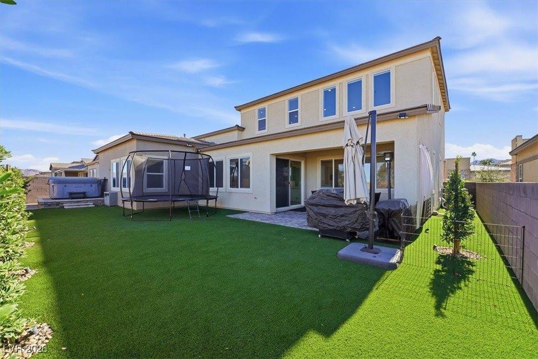 116 Barclay Heights Avenue, Henderson, NV 89015