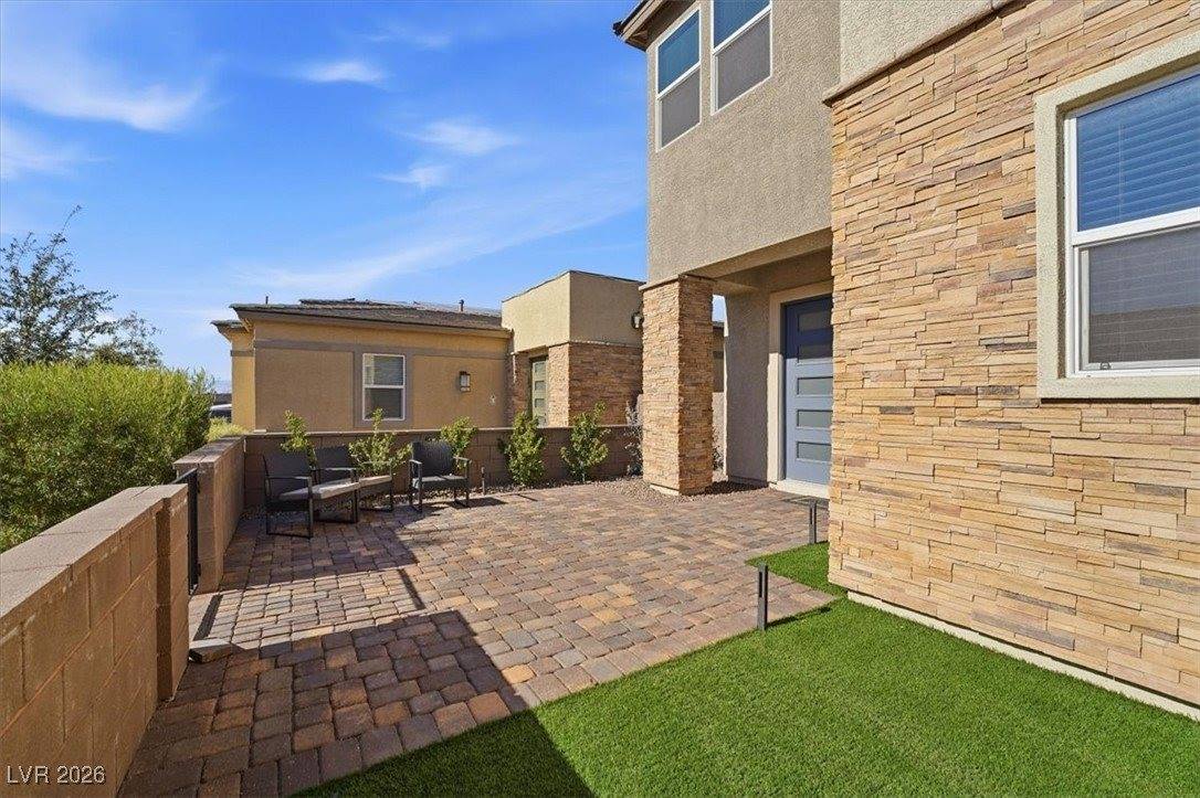 116 Barclay Heights Avenue, Henderson, NV 89015