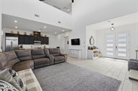 116 Barclay Heights Avenue, Henderson, NV 89015