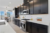 116 Barclay Heights Avenue, Henderson, NV 89015