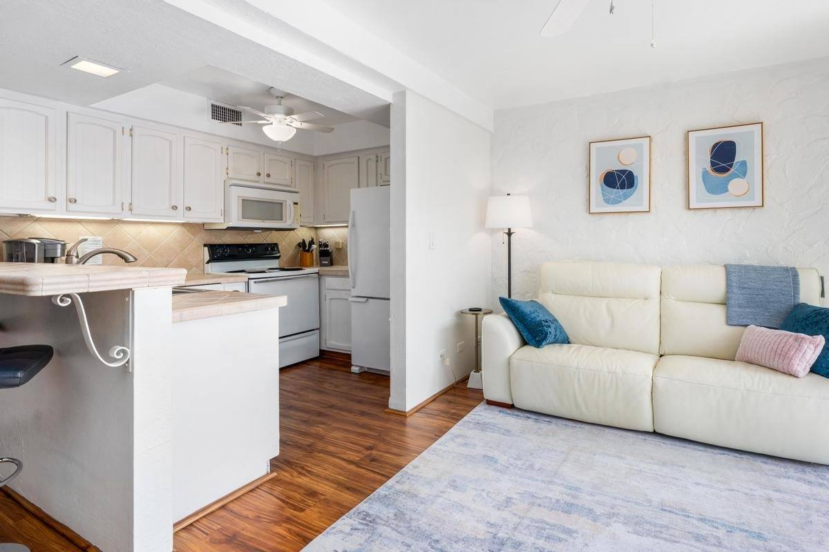 75-6082 Casa de Emdeko, #B133, Kailua Kona, HI 96740