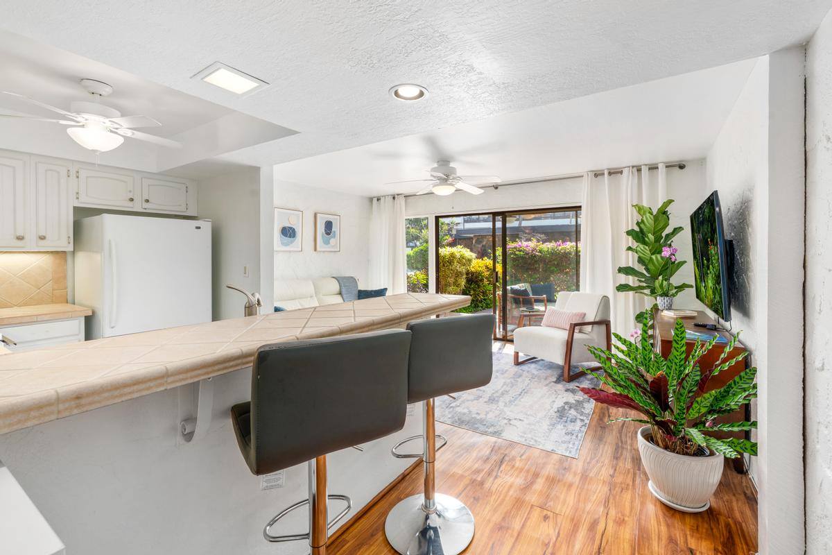 75-6082 Casa de Emdeko, #B133, Kailua Kona, HI 96740