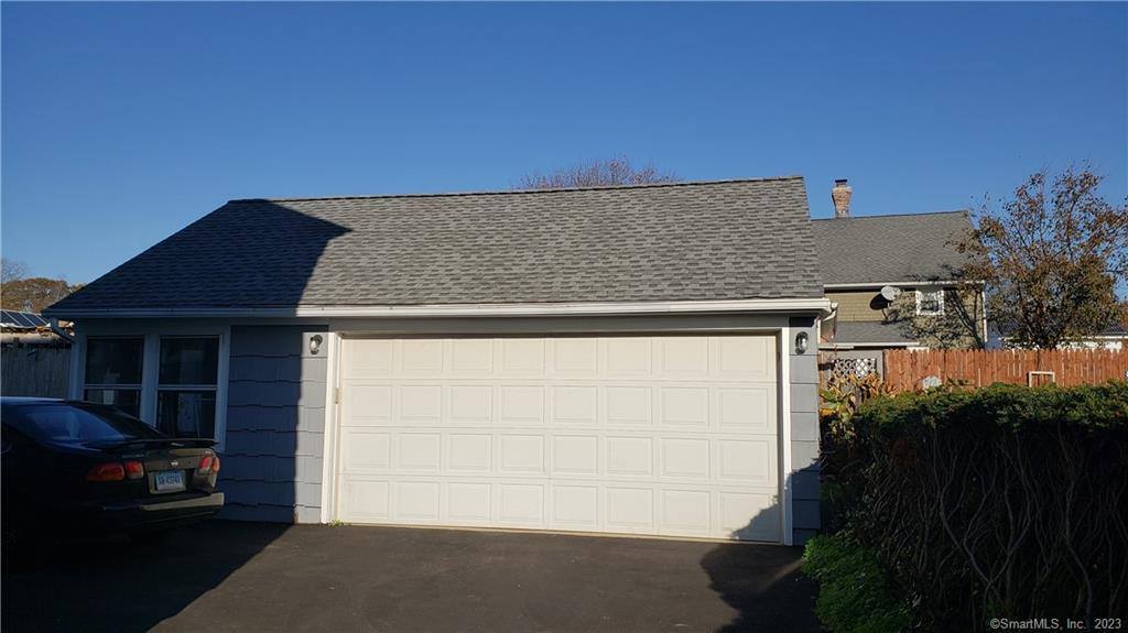 56 Hallock, #1st, Bridgeport, CT 06606