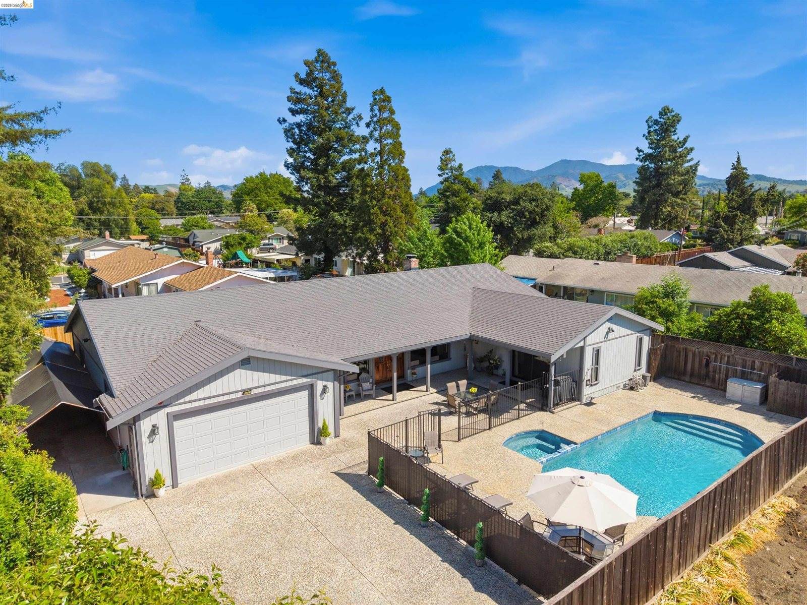 3622 Delancey Ln, Concord, CA 94519
