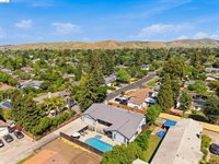 3622 Delancey Ln, Concord, CA 94519