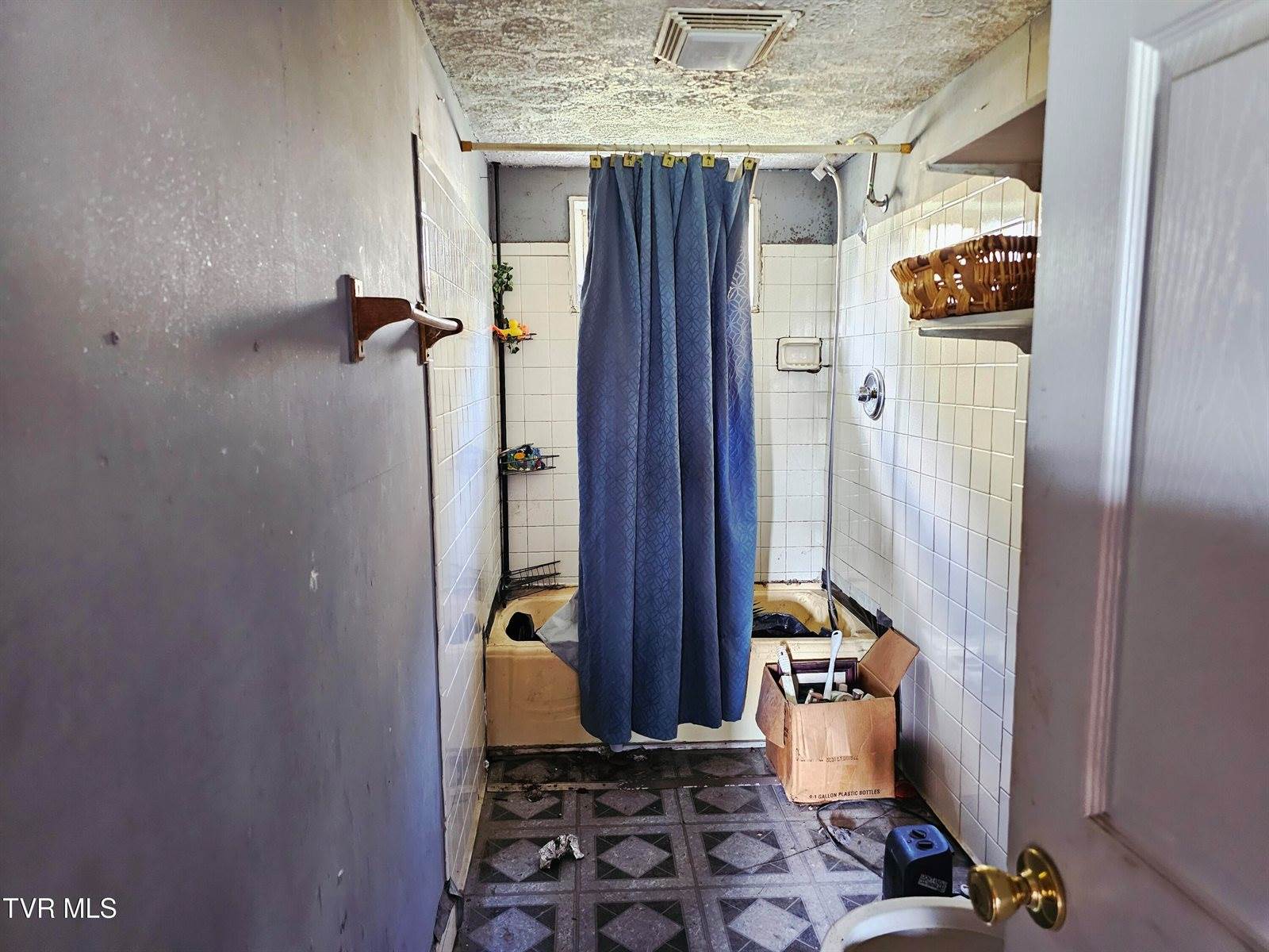 509 Norfolk Avenue, Bristol, VA 24201