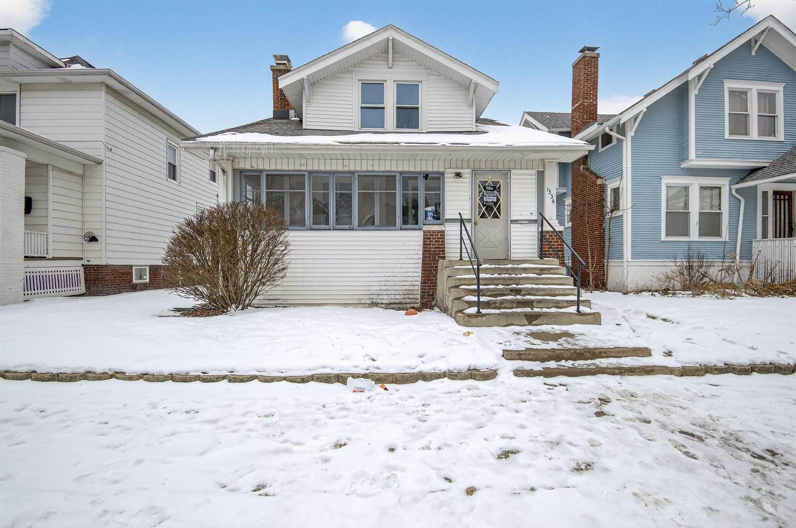 1334 Quincy Ave, Racine, WI 53405