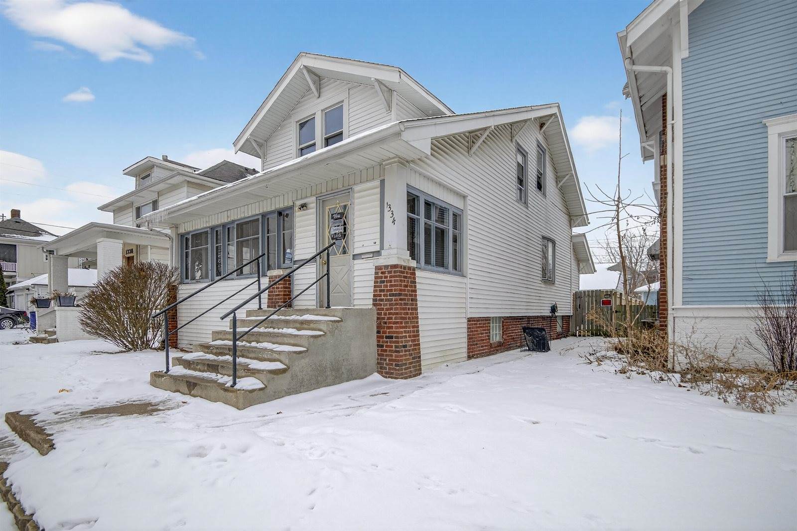 1334 Quincy Ave, Racine, WI 53405