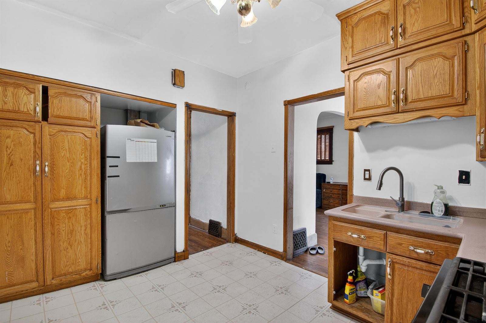 1334 Quincy Ave, Racine, WI 53405