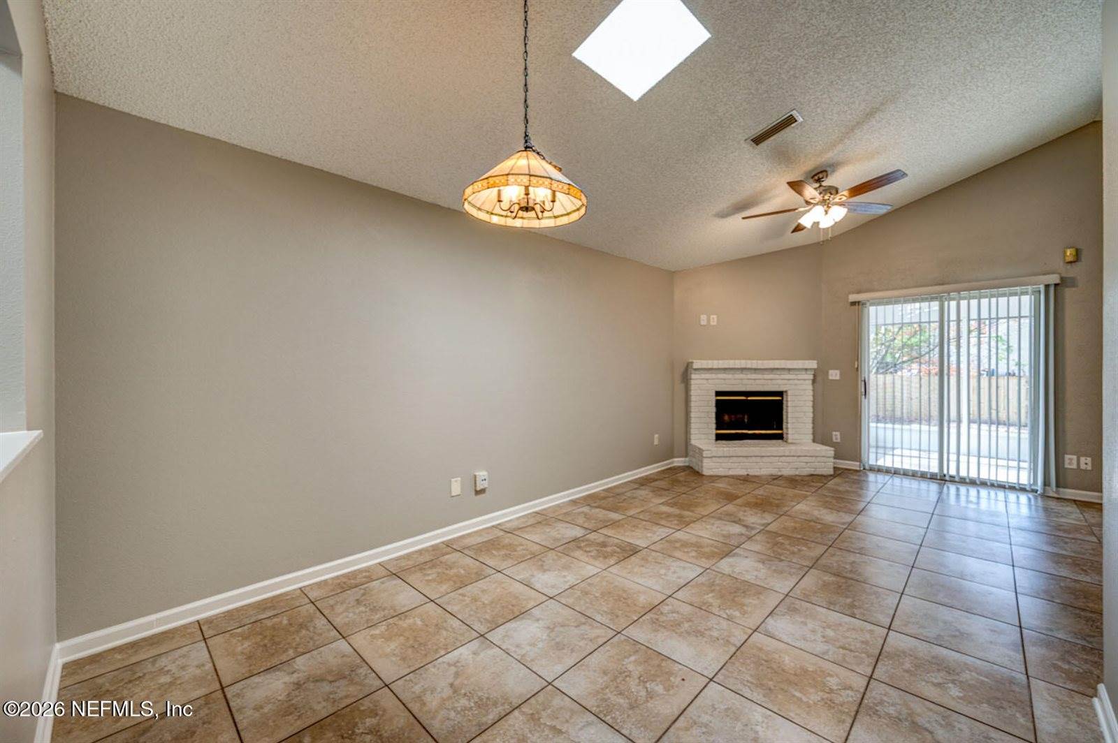 560 Staffordshire Drive, Jacksonville, FL 32225