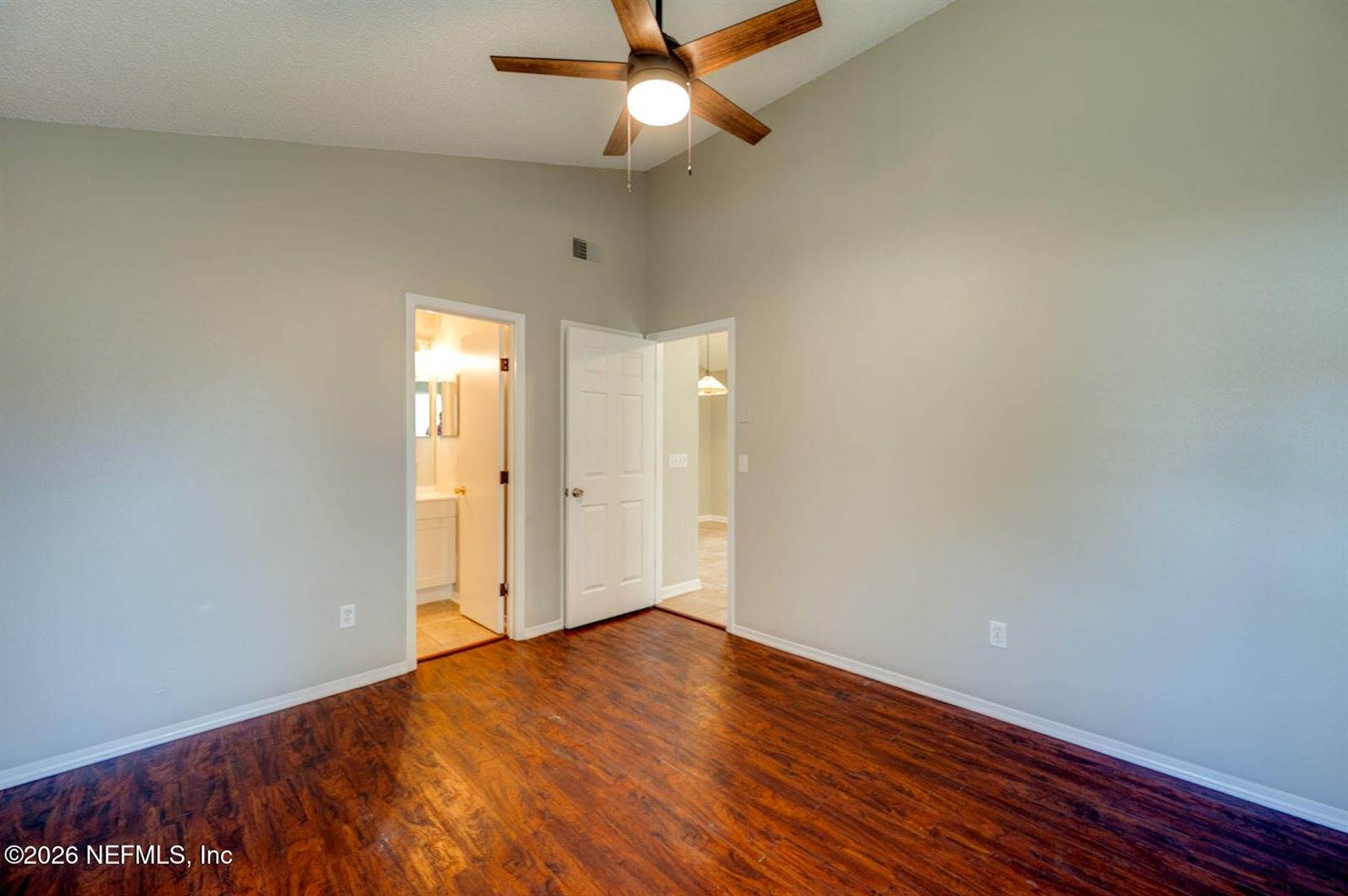 560 Staffordshire Drive, Jacksonville, FL 32225