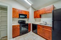 560 Staffordshire Drive, Jacksonville, FL 32225