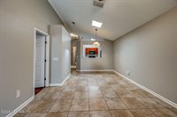 560 Staffordshire Drive, Jacksonville, FL 32225