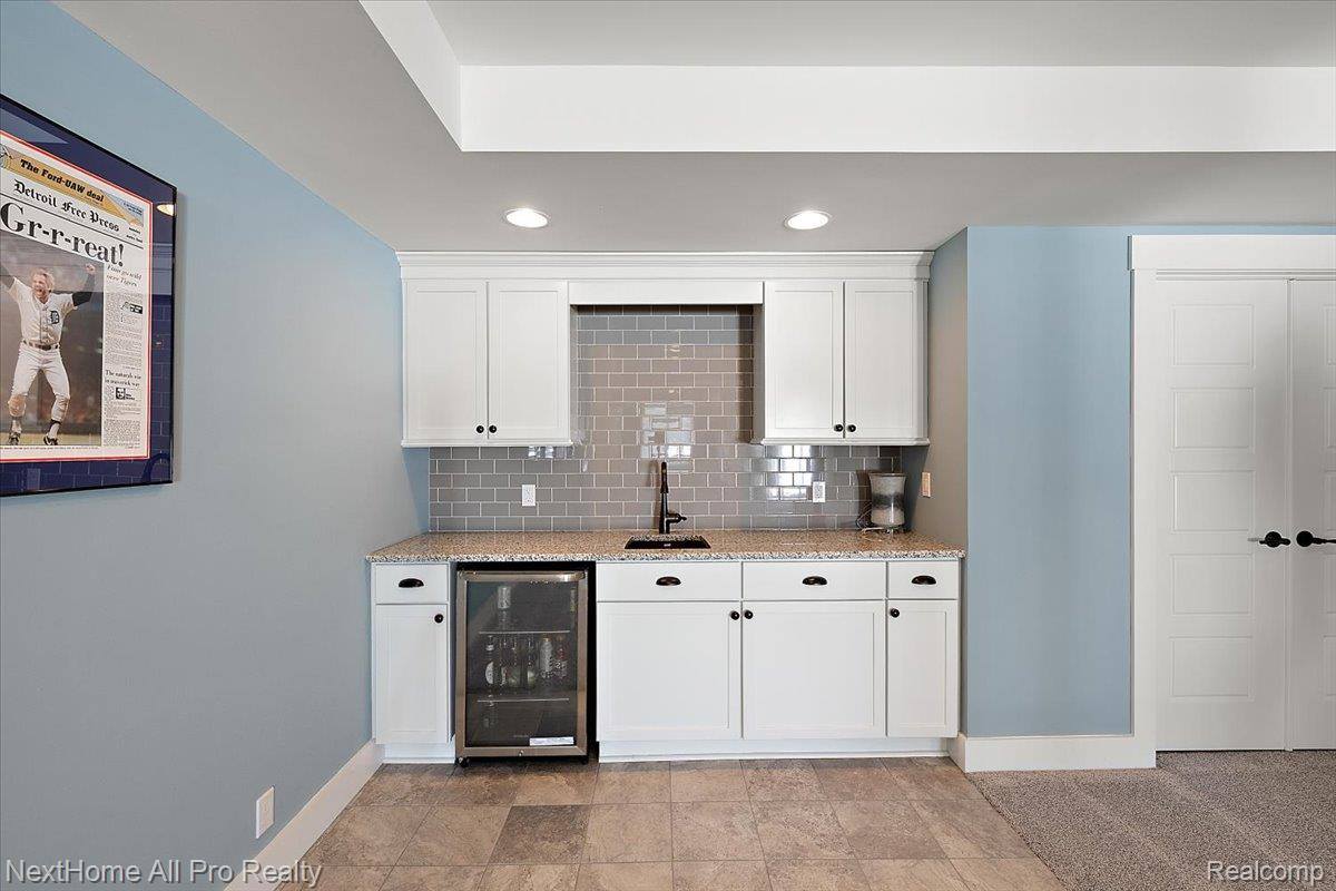 22841 Shepherds Hollow Drive, LyonCharterTownship_Oakland, MI 48178